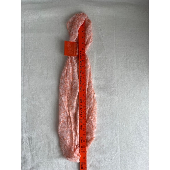 NWT Baltimore Orioles Women's Neck Scarf Orange Mother's Day Give Away - Picture 4 of 4